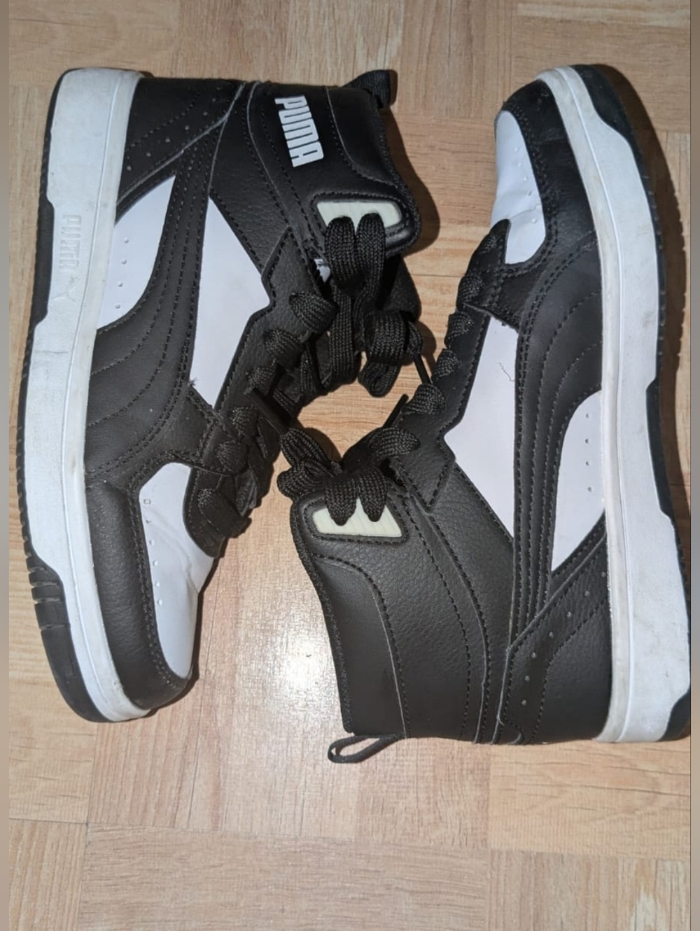 Puma High Top Shoes